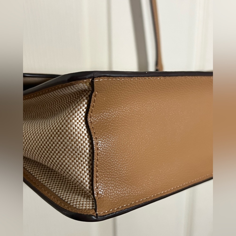 Kate Spade Voyage Canvas Crossbody bag, tan brown, shoulder bag, purse - Picture 9 of 14